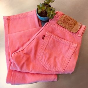 pink levis